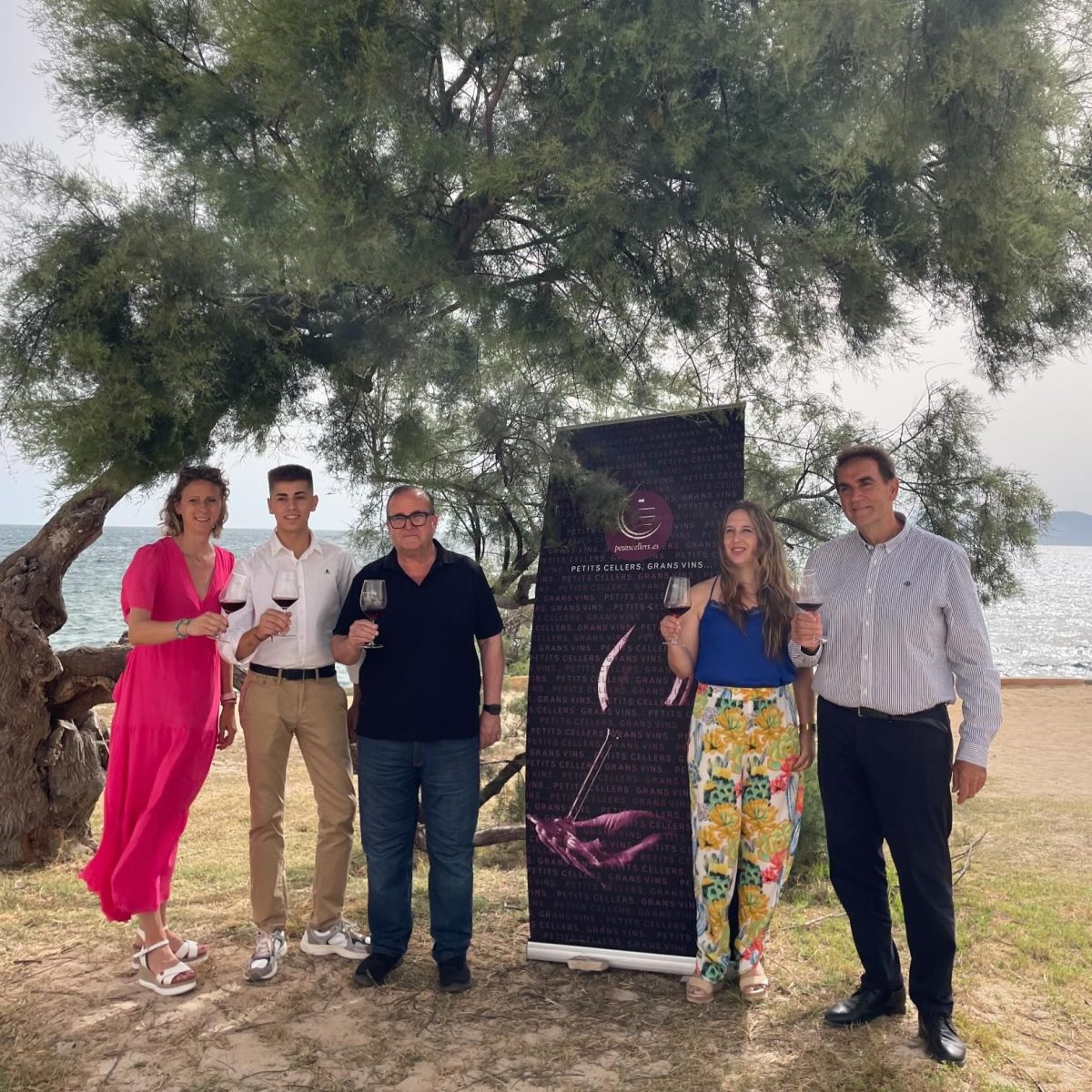 449406804 892210136254037 8356336729306848259 n